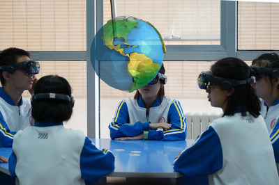 影創(chuàng)科技 領(lǐng)航MR教育新紀(jì)元，深耕校園賦能未來(lái)課堂